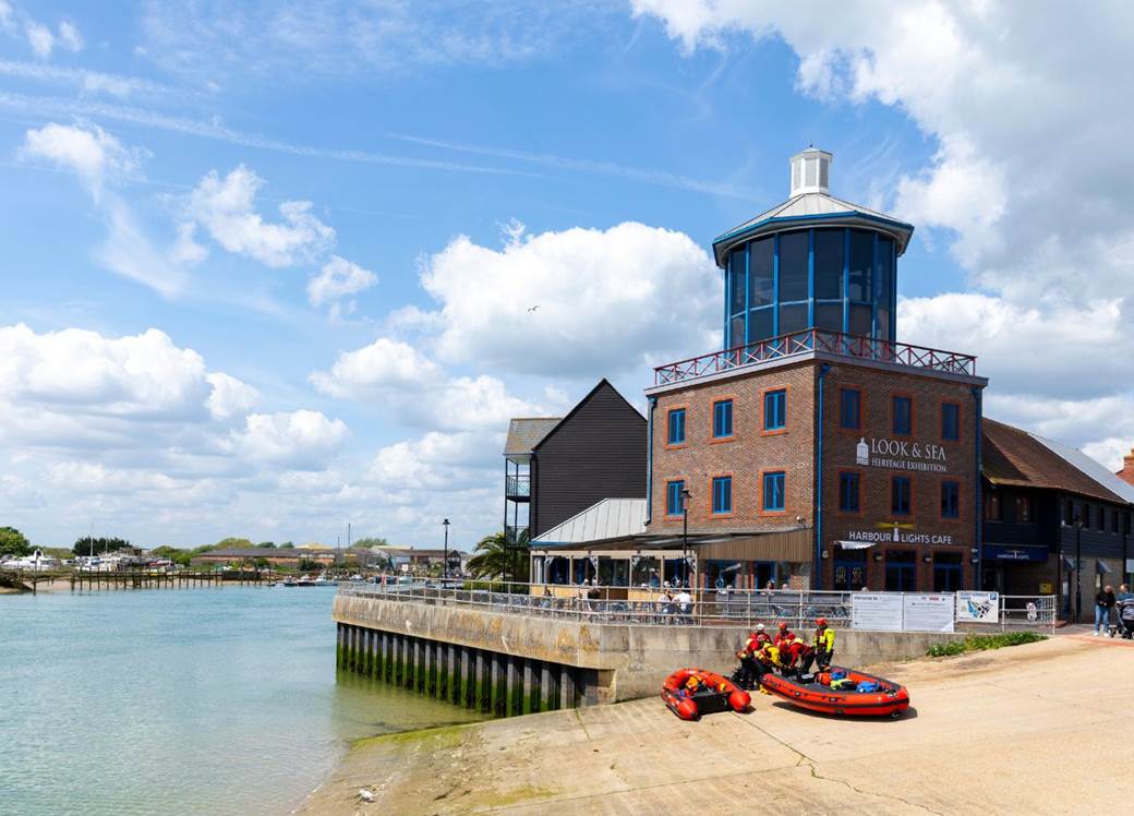 Photo of sea and the Look & Sea centre in Littlehampton